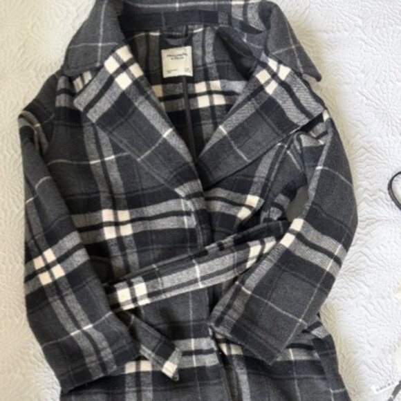 Abercrombie Wool-Blend Coat - Picture 2 of 2